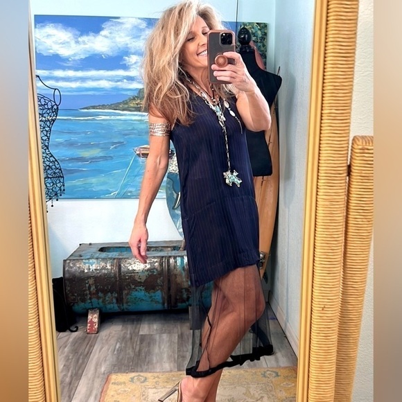 Toga Pulla, Pinstripe Black Cupra Body w/Attached Mesh Hem, Excellent Condition - Picture 11 of 14